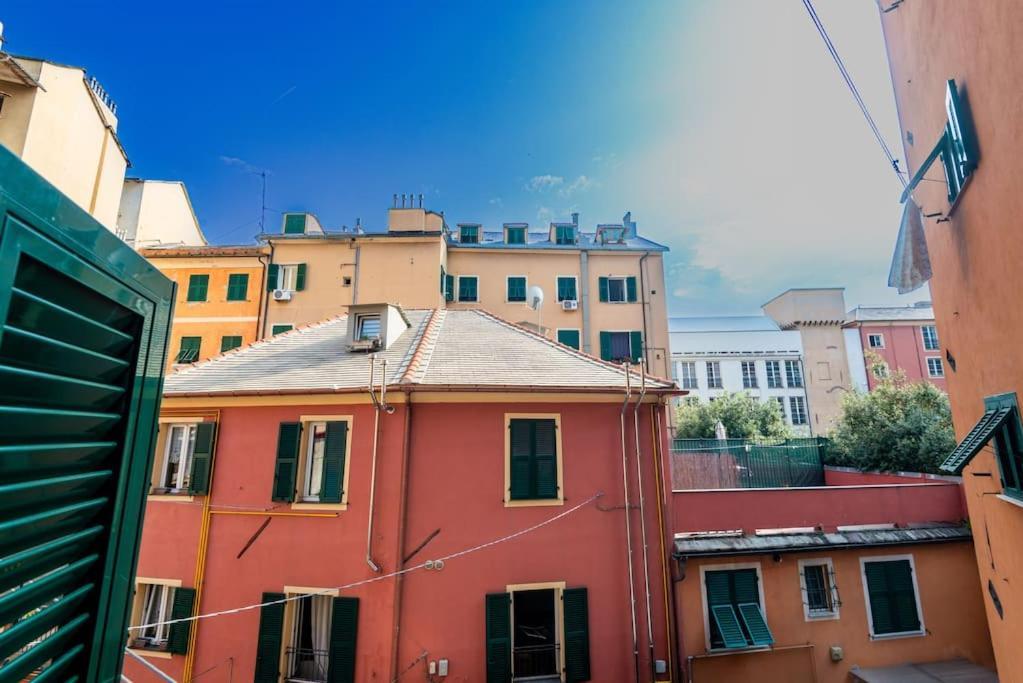 Appartamento Confortevole Genua Exteriör bild